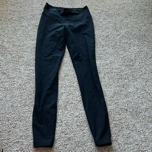 Nike Dri Fit Leggings Black. Size XS.